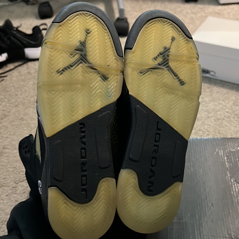 ‘07 Jordan Black Metallic 5 Size 5y (6.5 Womens) - image 3